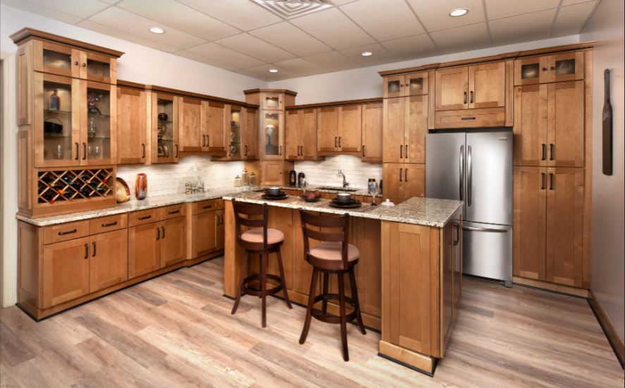 Caramel Shaker Display Door